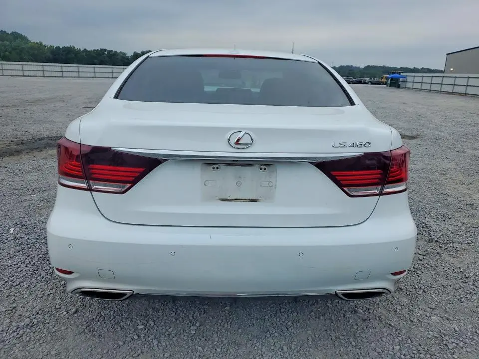 2013 LEXUS LS 460  