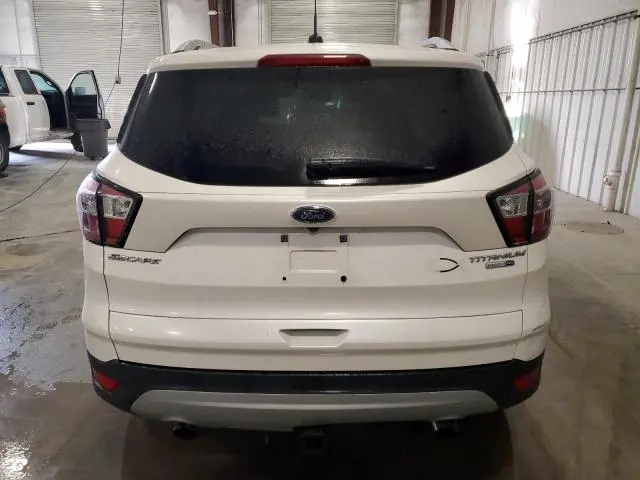 2017 FORD ESCAPE TITANIUM  