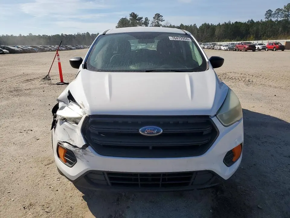 2017 FORD ESCAPE S  
