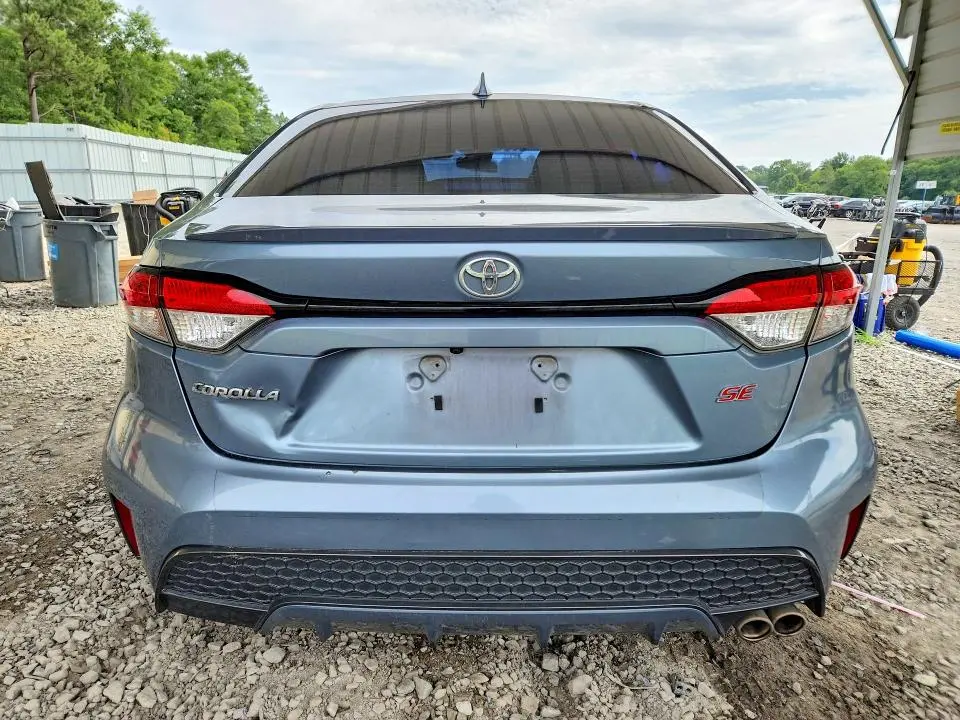 2020 TOYOTA COROLLA SE  