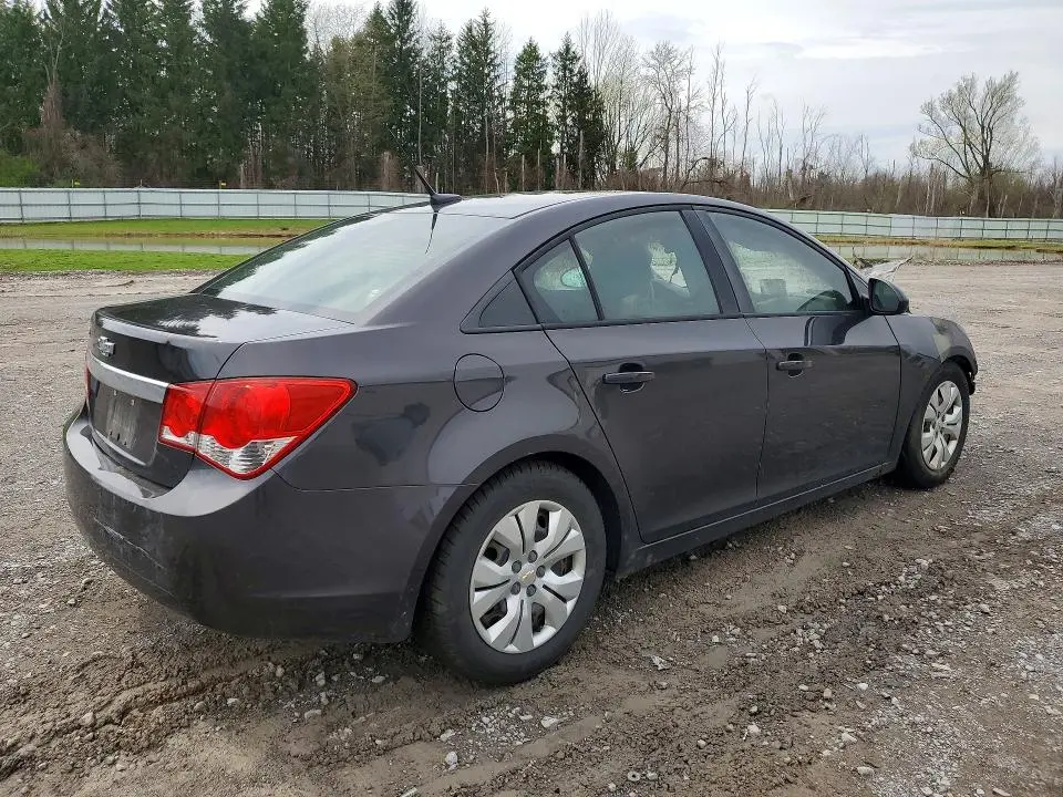 2014 CHEVROLET CRUZE LS  
