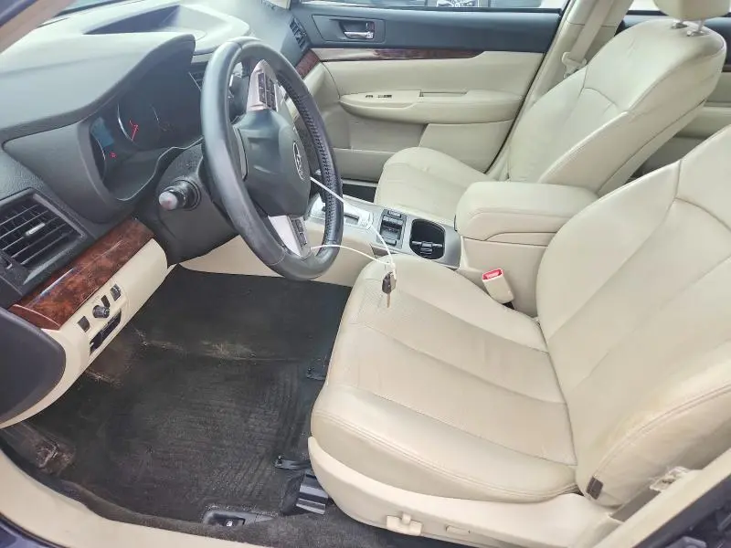 2013 SUBARU LEGACY 2.5I LIMITED  