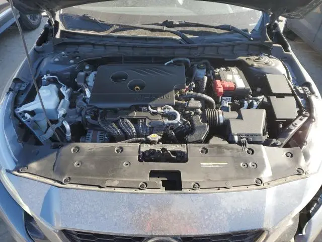 2019 NISSAN ALTIMA SR  