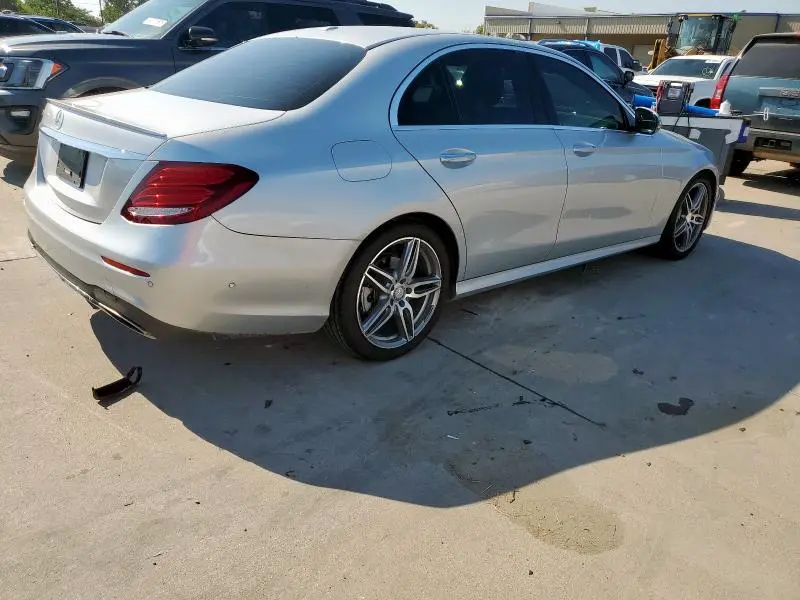 2018 MERCEDES-BENZ E 300  