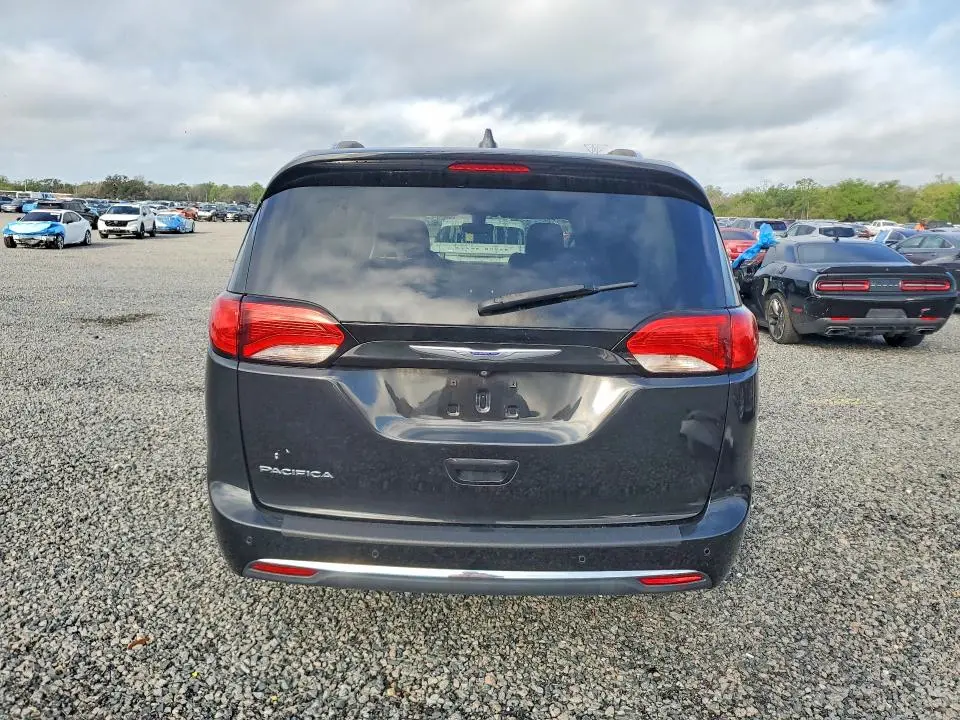 2020 CHRYSLER PACIFICA TOURING L  