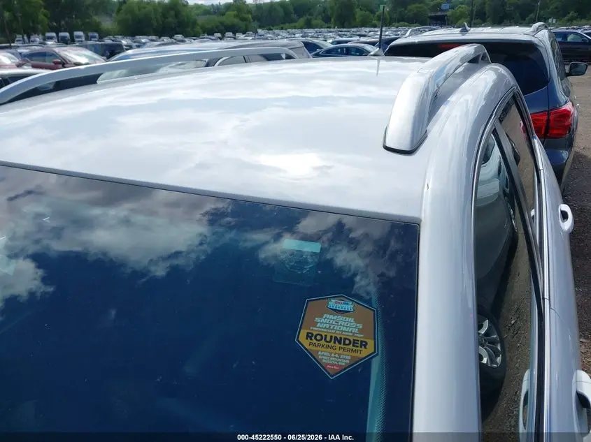 2019 JEEP CHEROKEE LATITUDE 4X4