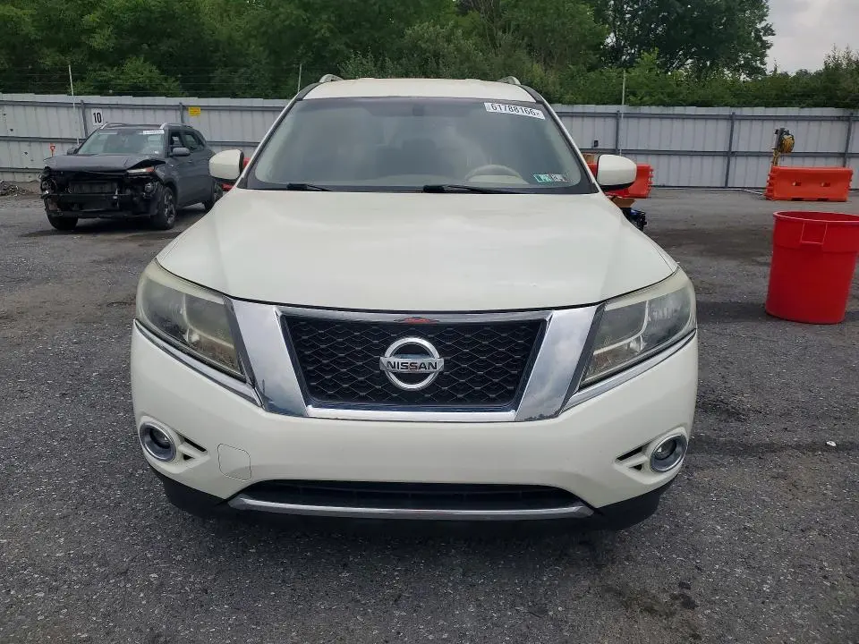 2014 NISSAN PATHFINDER SL  