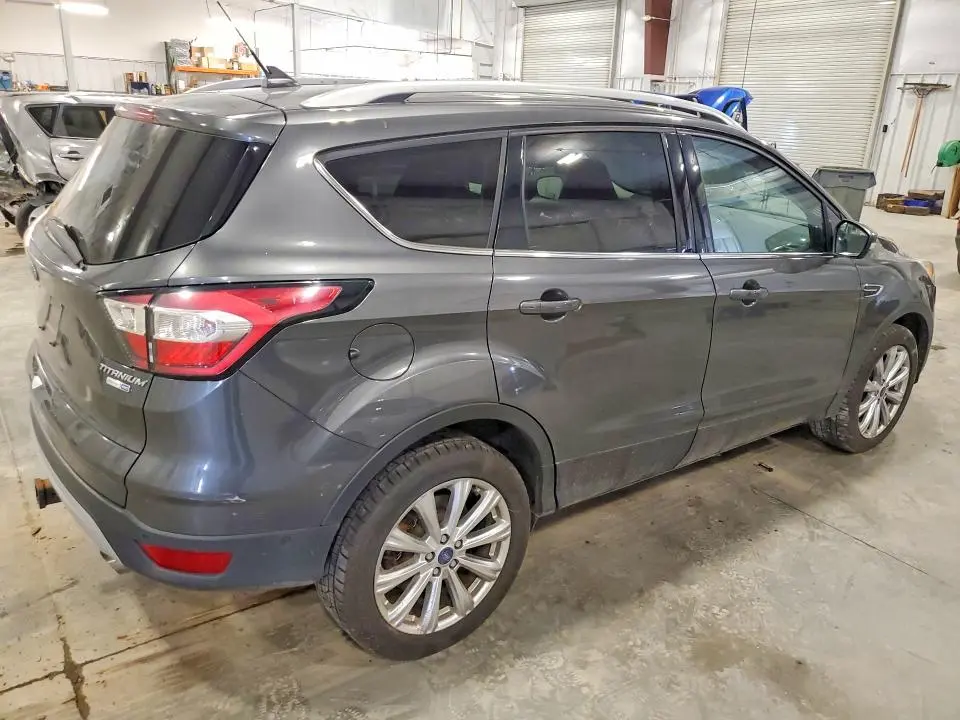 2018 FORD ESCAPE TITANIUM  