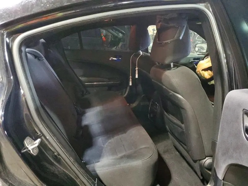 2014 DODGE CHARGER SE  