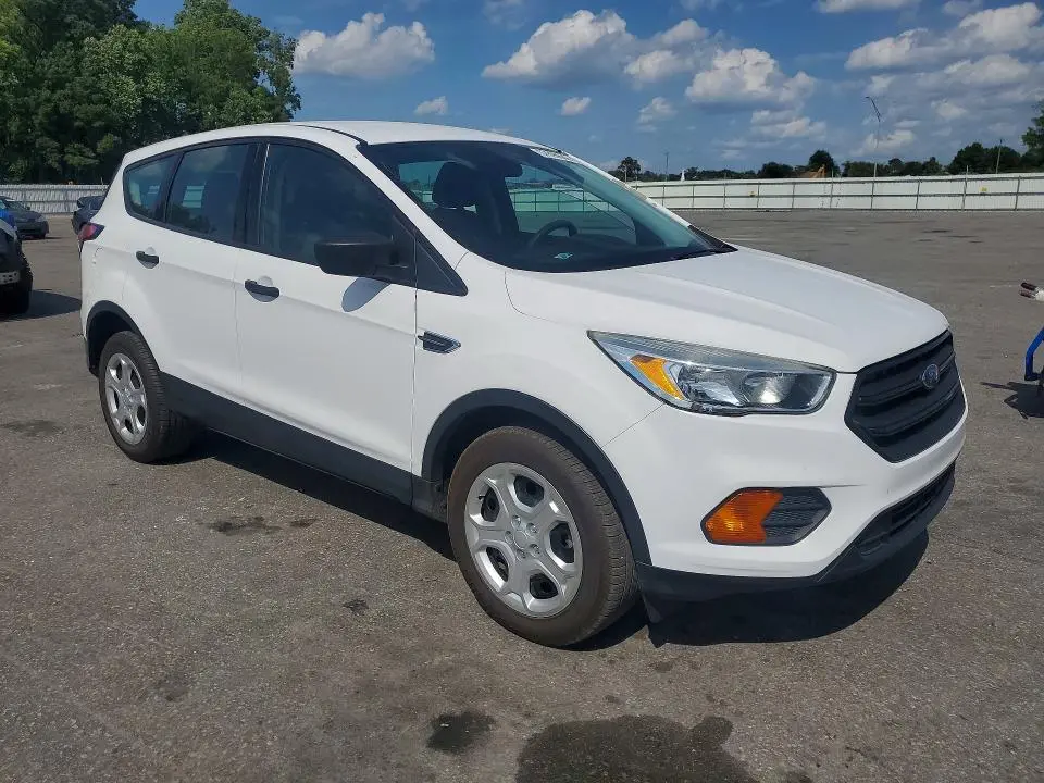 2017 FORD ESCAPE S  