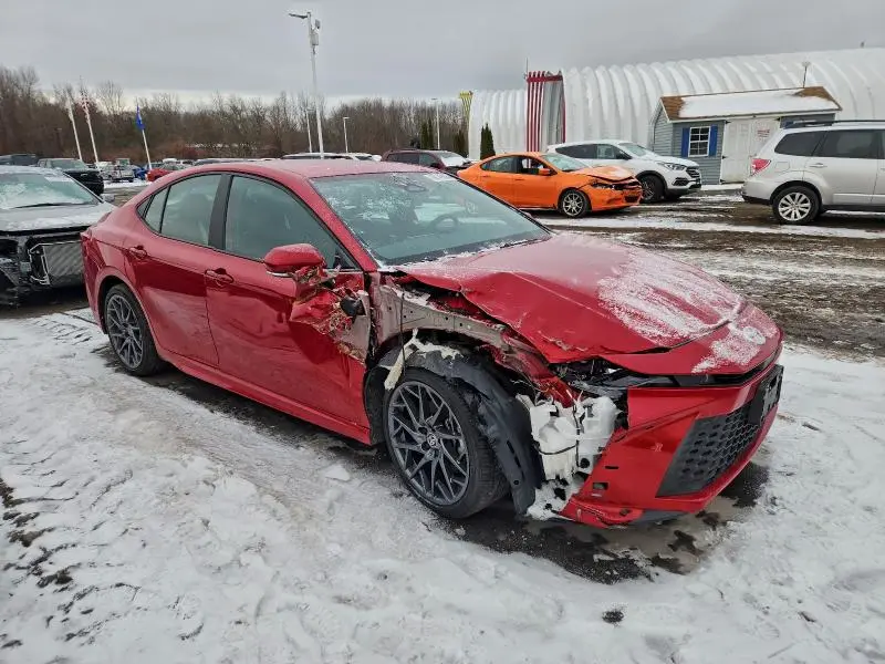 2025 TOYOTA CAMRY XSE  