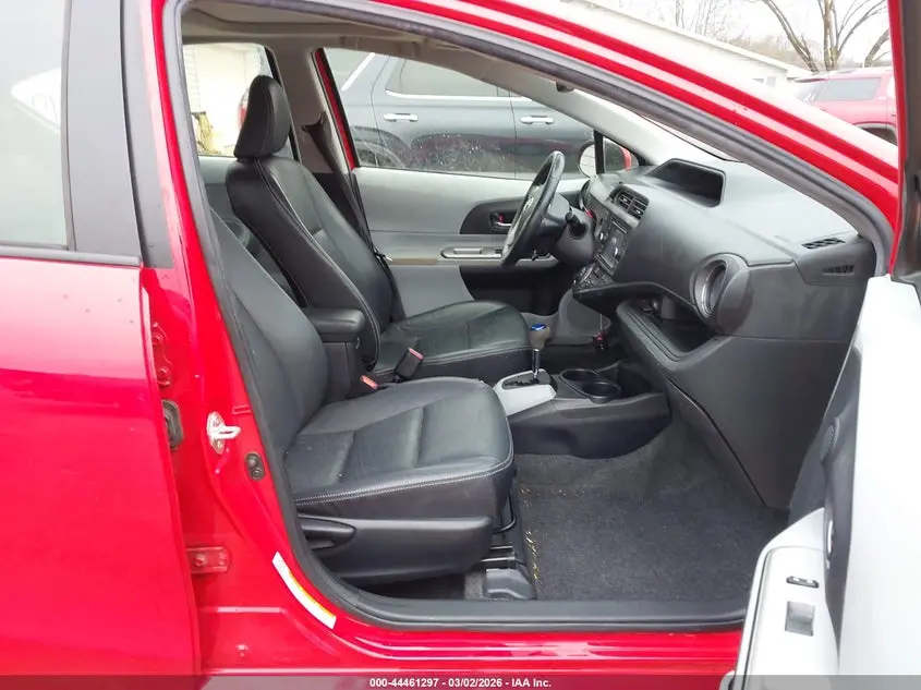 2013 TOYOTA PRIUS C FOUR