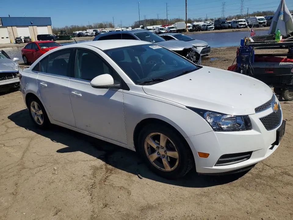 2014 CHEVROLET CRUZE LT  
