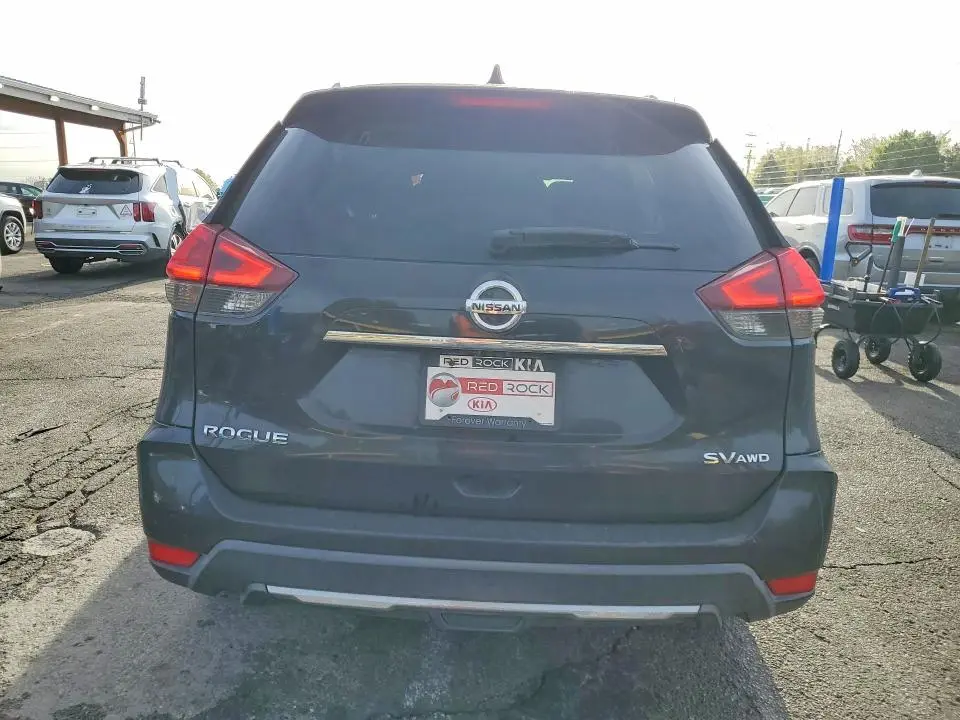 2018 NISSAN ROGUE SV  