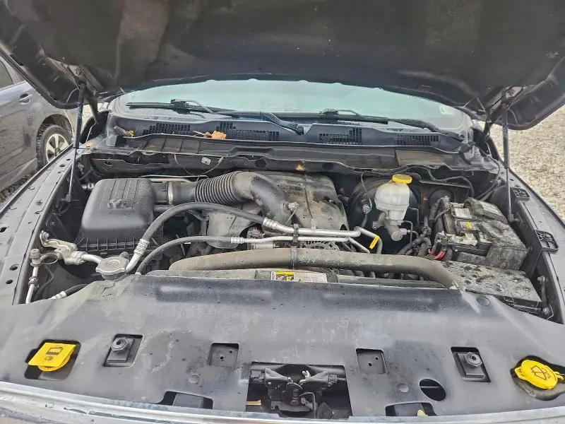 2019 RAM 1500 CLASSIC SLT  