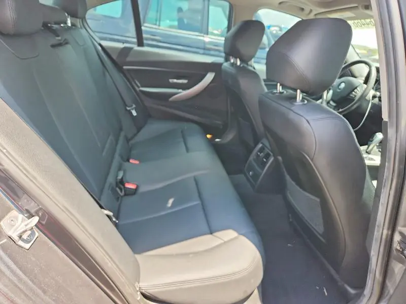 2017 BMW 320 XI  