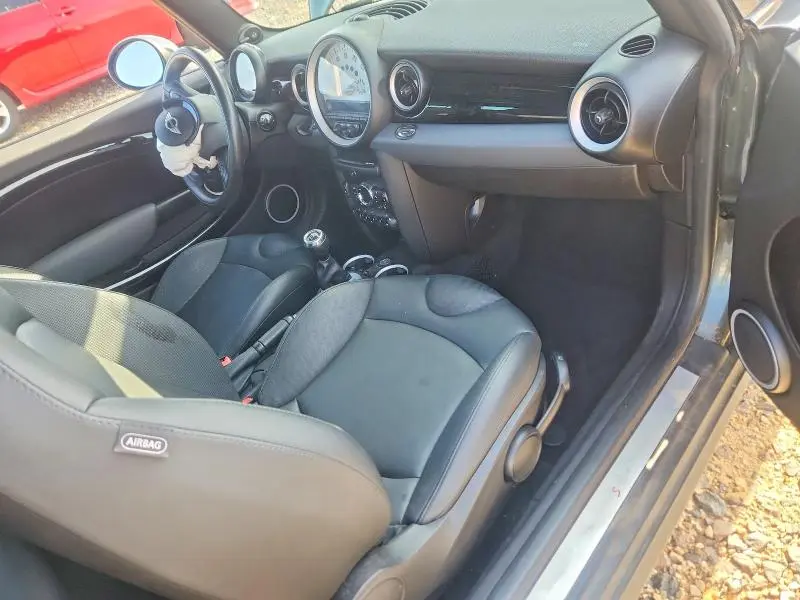 2012 MINI COOPER S  