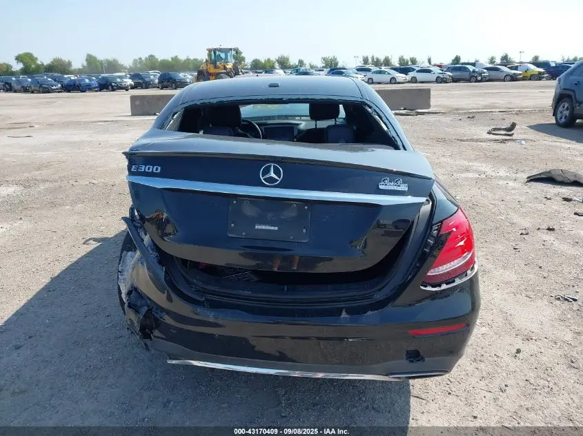 2017 MERCEDES-BENZ E 300  