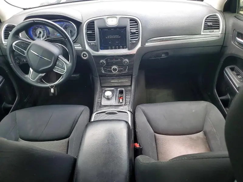 2018 CHRYSLER 300 TOURING  