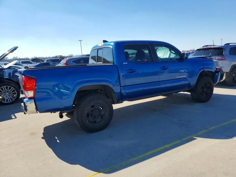 2016 TOYOTA TACOMA DOUBLE CAB  