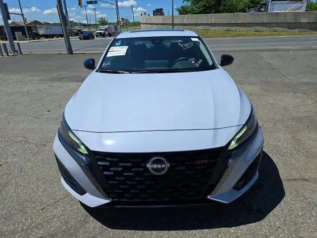 2025 NISSAN ALTIMA SR  
