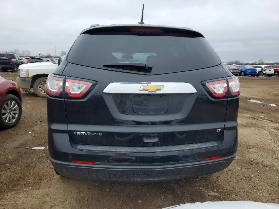 2017 CHEVROLET TRAVERSE LT  