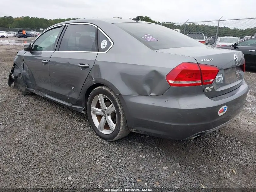 2015 VOLKSWAGEN PASSAT 1.8T SE
