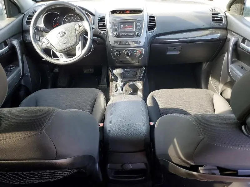 2014 KIA SORENTO LX  
