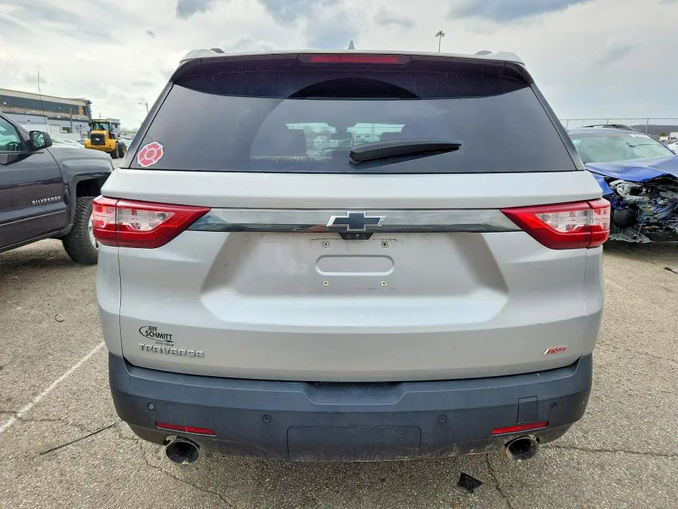 2018 CHEVROLET TRAVERSE RS  