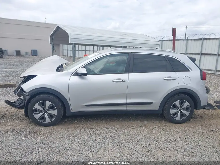2017 KIA NIRO LX