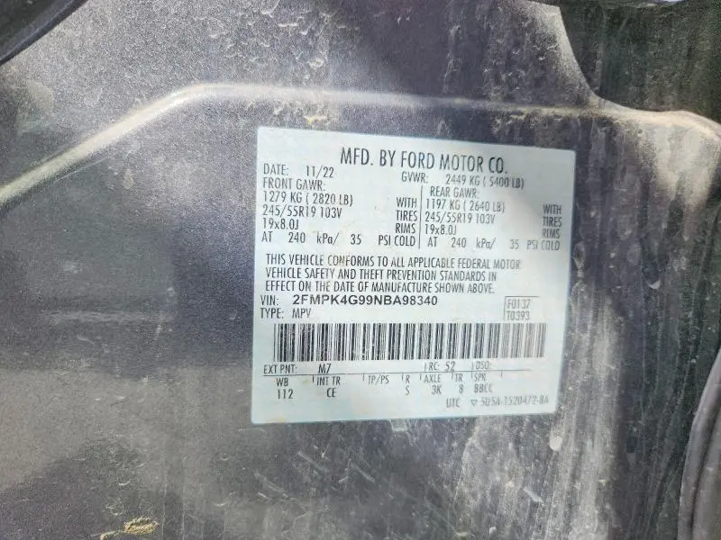 2022 FORD EDGE SE  