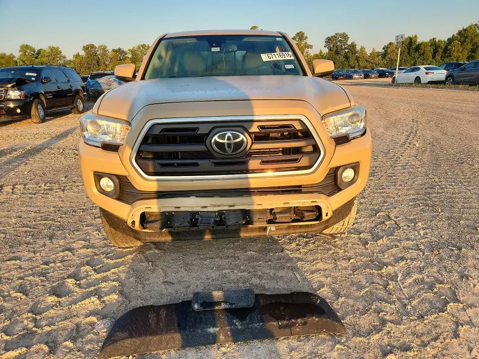 2019 TOYOTA TACOMA SR5 V6  