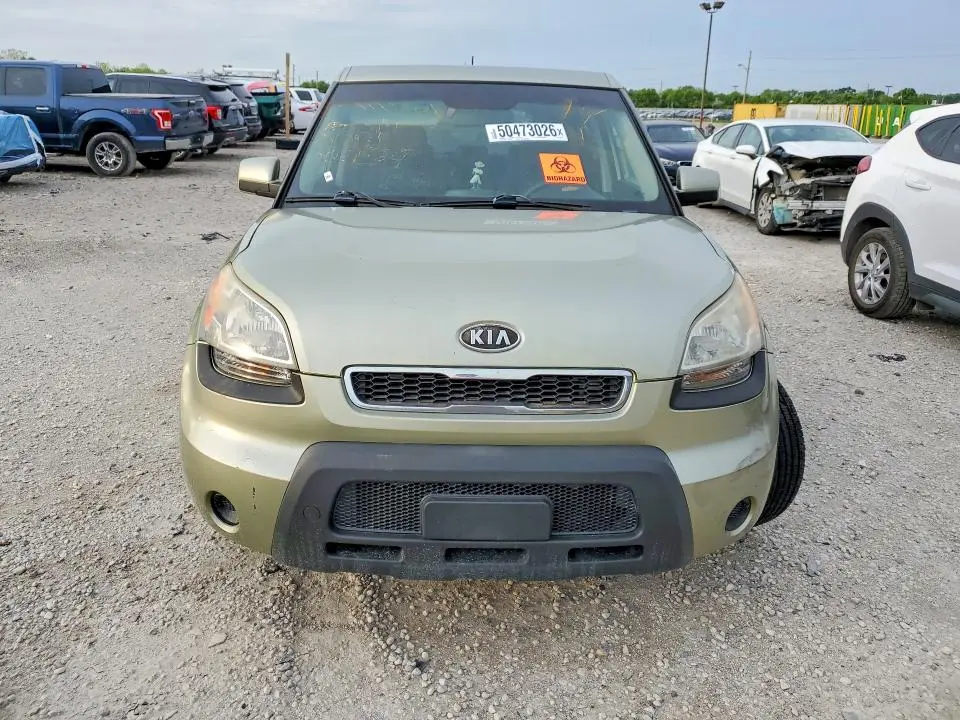 2010 KIA SOUL +  