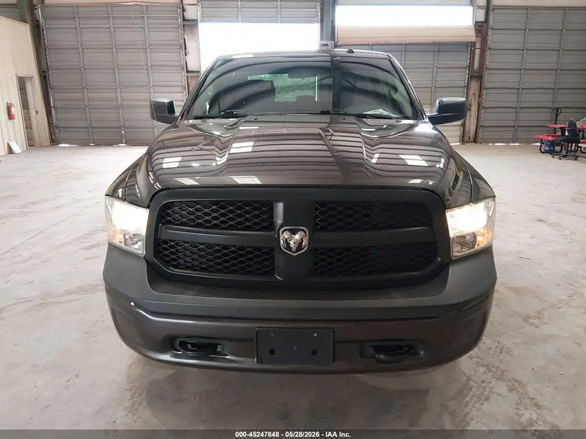 2020 RAM 1500 CLASSIC TRADESMAN  4X4 5'7 BOX