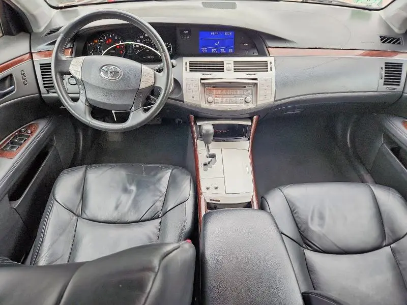 2010 TOYOTA AVALON XLS  