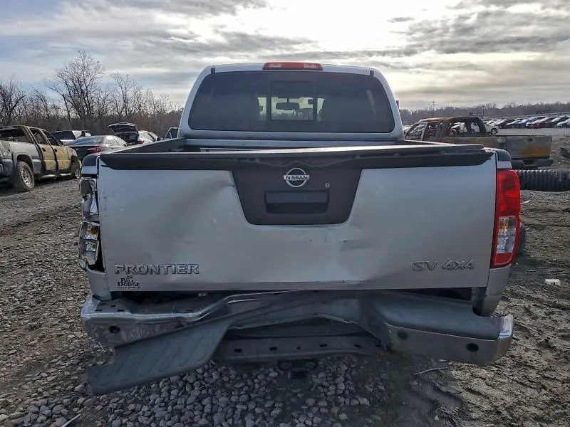 2016 NISSAN FRONTIER S  