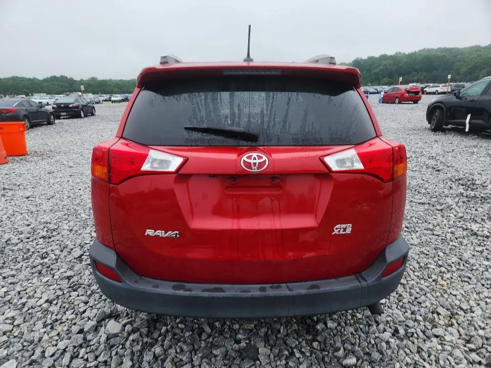 2015 TOYOTA RAV4 XLE  
