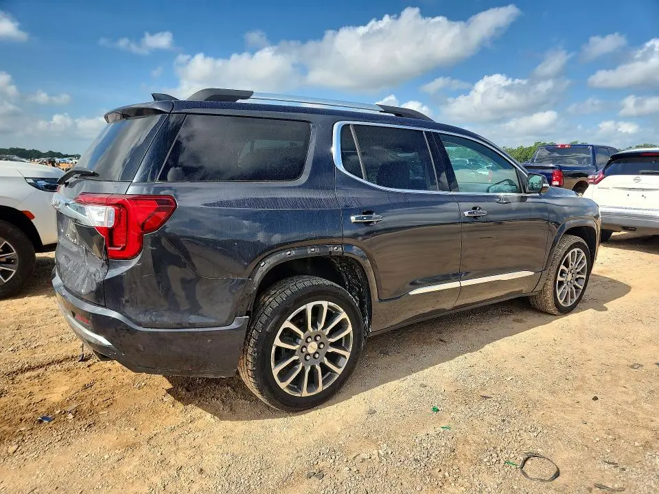 2022 GMC ACADIA DENALI  