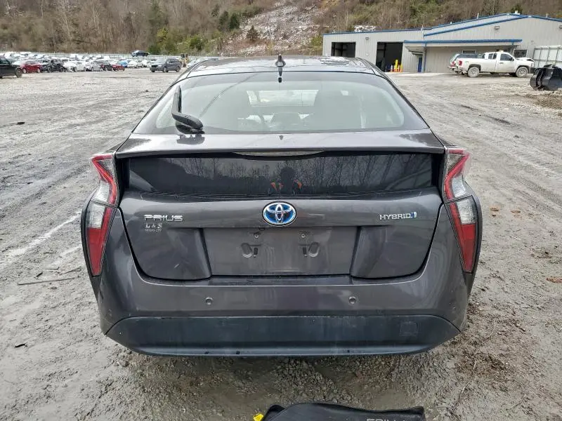 2018 TOYOTA PRIUS   