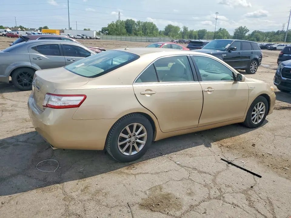 2011 TOYOTA CAMRY HYBRID  