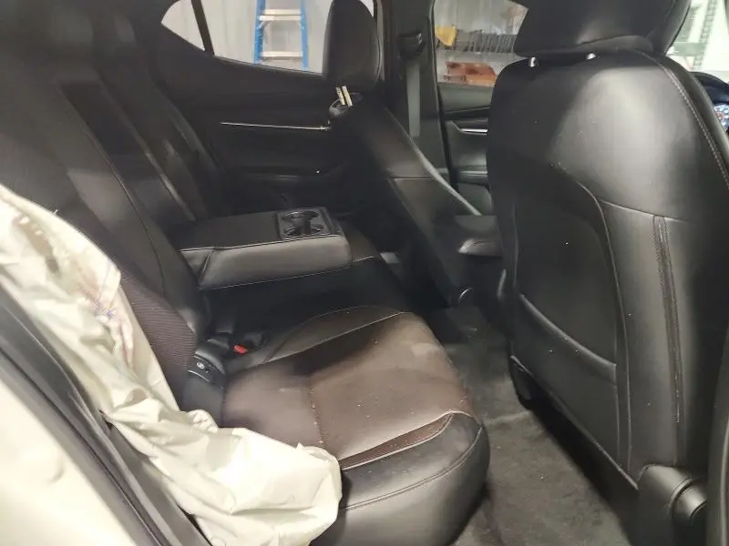 2023 MAZDA 3 PREMIUM  