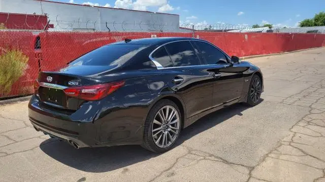 2018 INFINITI Q50 RED SPORT 400  