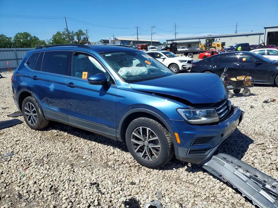 2019 VOLKSWAGEN TIGUAN SE  