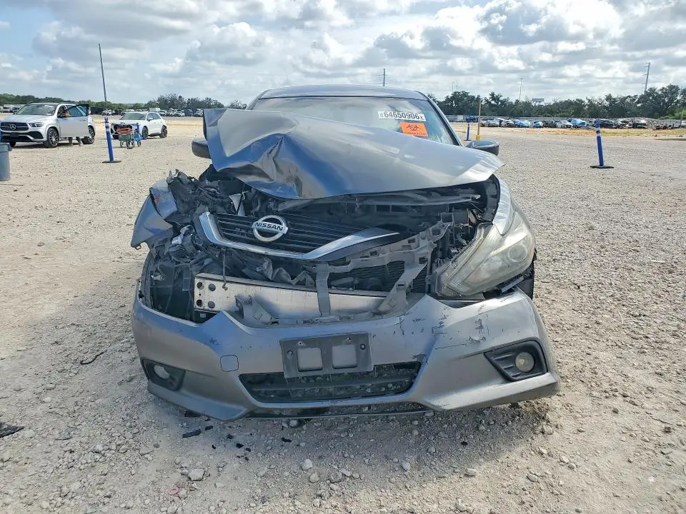 2017 NISSAN ALTIMA 2.5 SR  