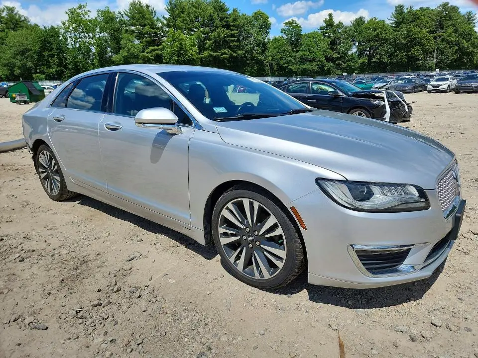 2017 LINCOLN MKZ RESERVE  