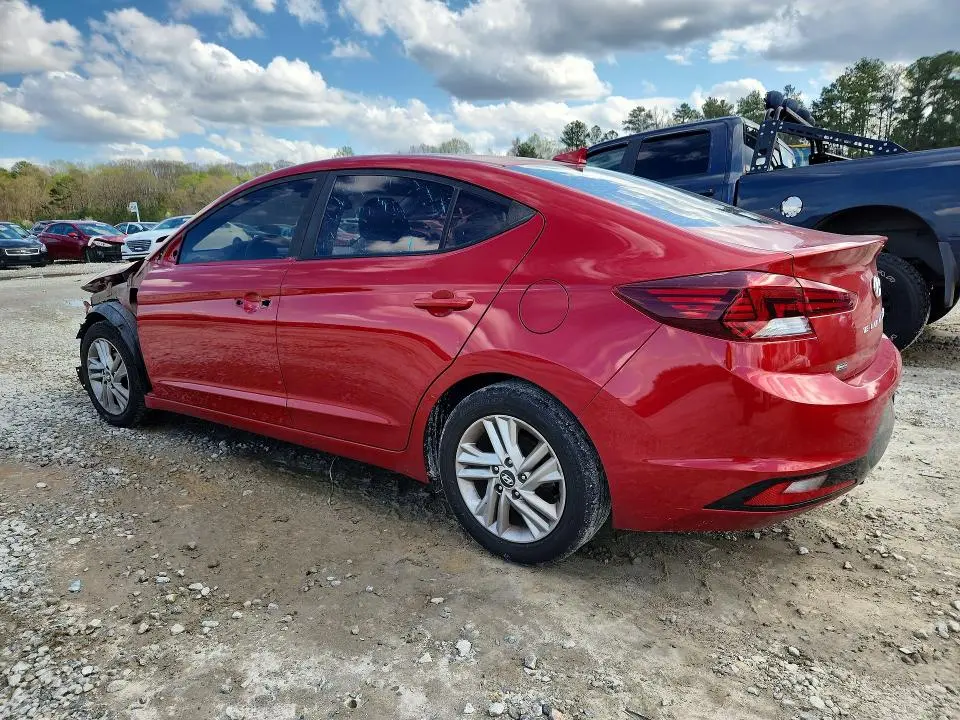 2019 HYUNDAI ELANTRA SE  