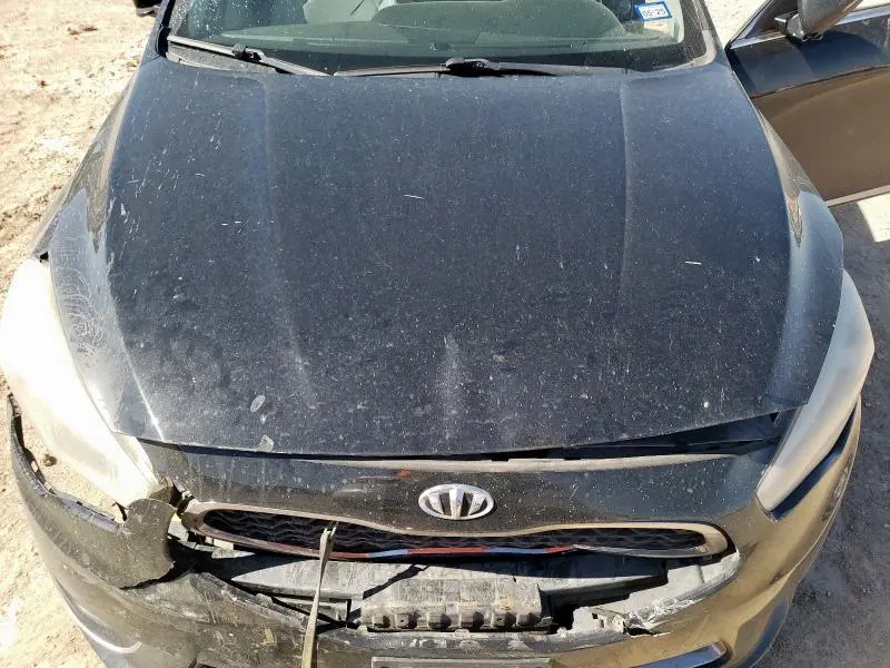 2014 KIA CADENZA PREMIUM  