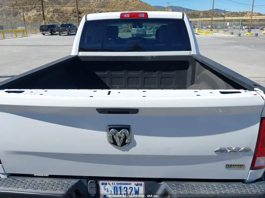 2019 RAM 1500 CLASSIC TRADESMAN  4X4 5'7 BOX