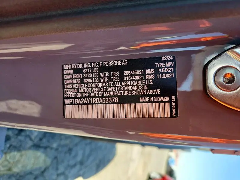 2024 PORSCHE CAYENNE COUPE  