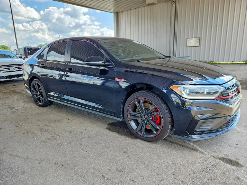 2019 VOLKSWAGEN JETTA GLI  